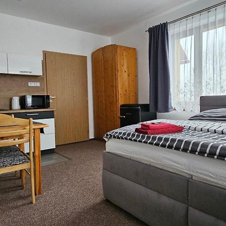 Apartment Ulrich Яблонец-над-Йизерой Экстерьер фото